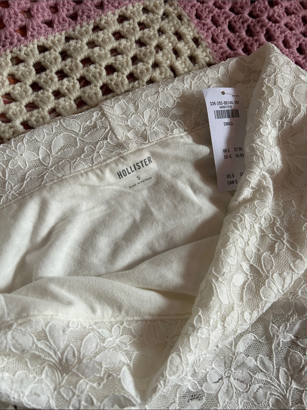 Hollister White Off-Shoulder Lace Long-Sleeve, with tags - Picture 2 of 3